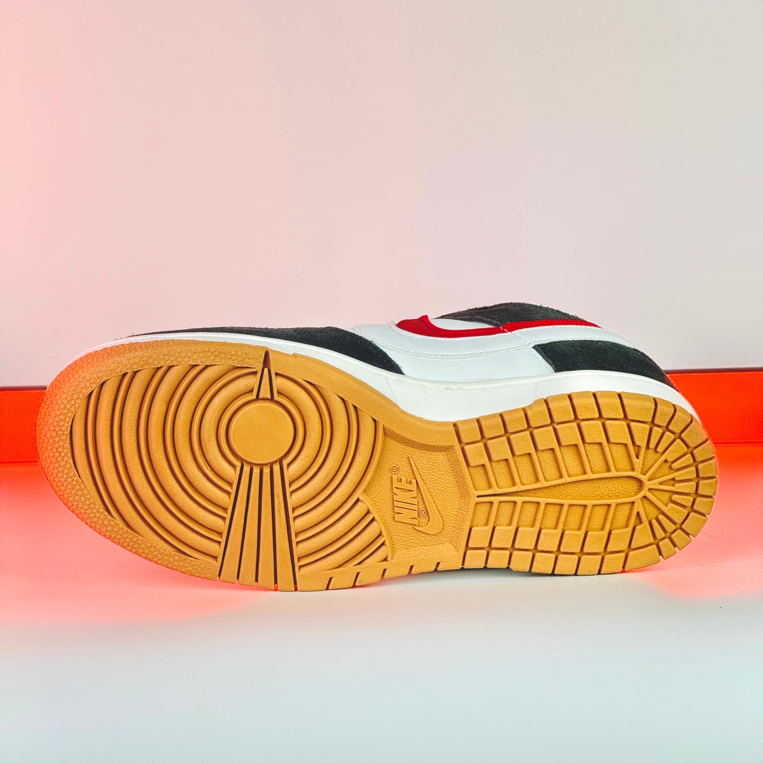 Nike SB dunk low pro noir/rouge