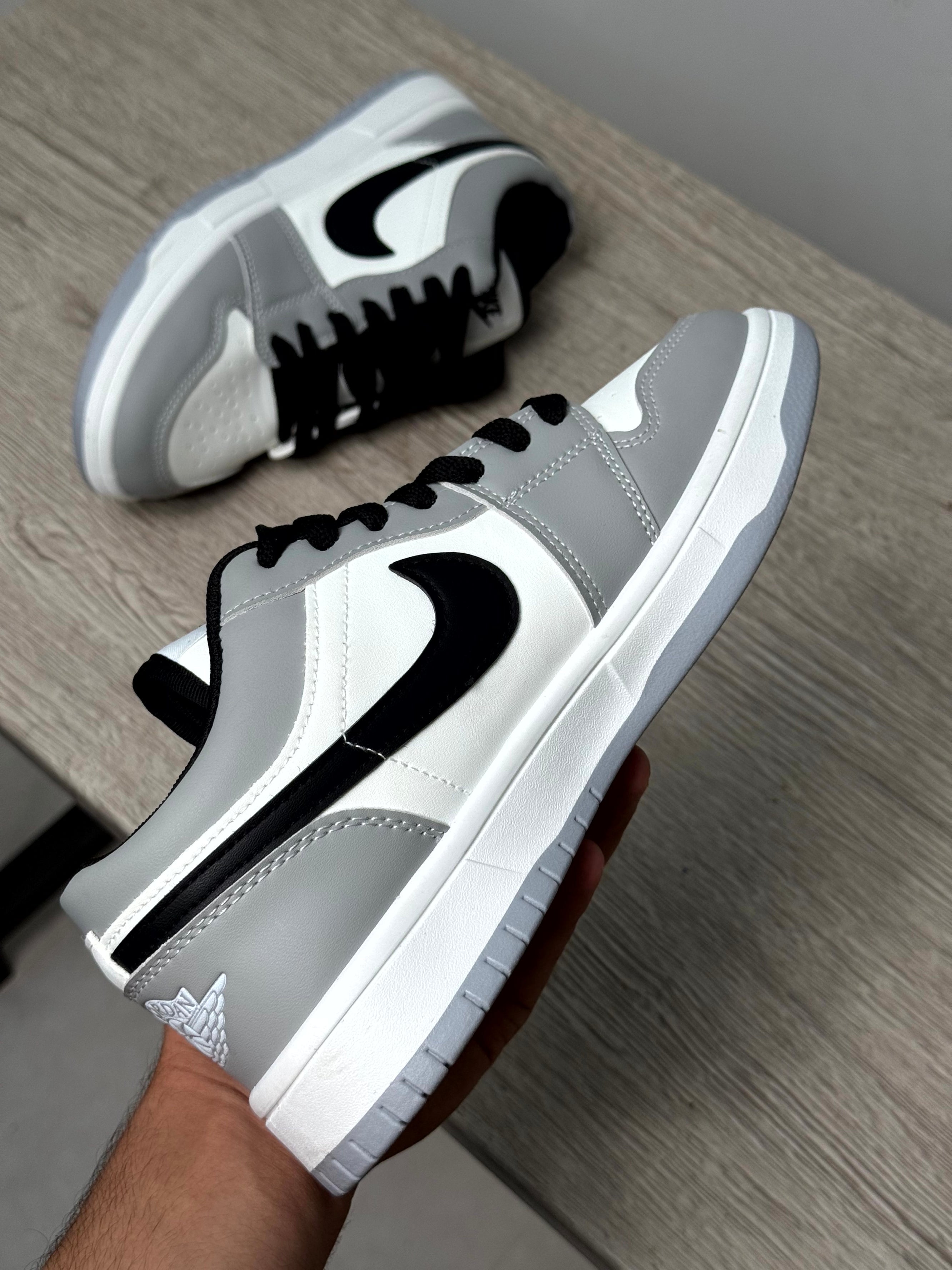 Nike dunk low grey