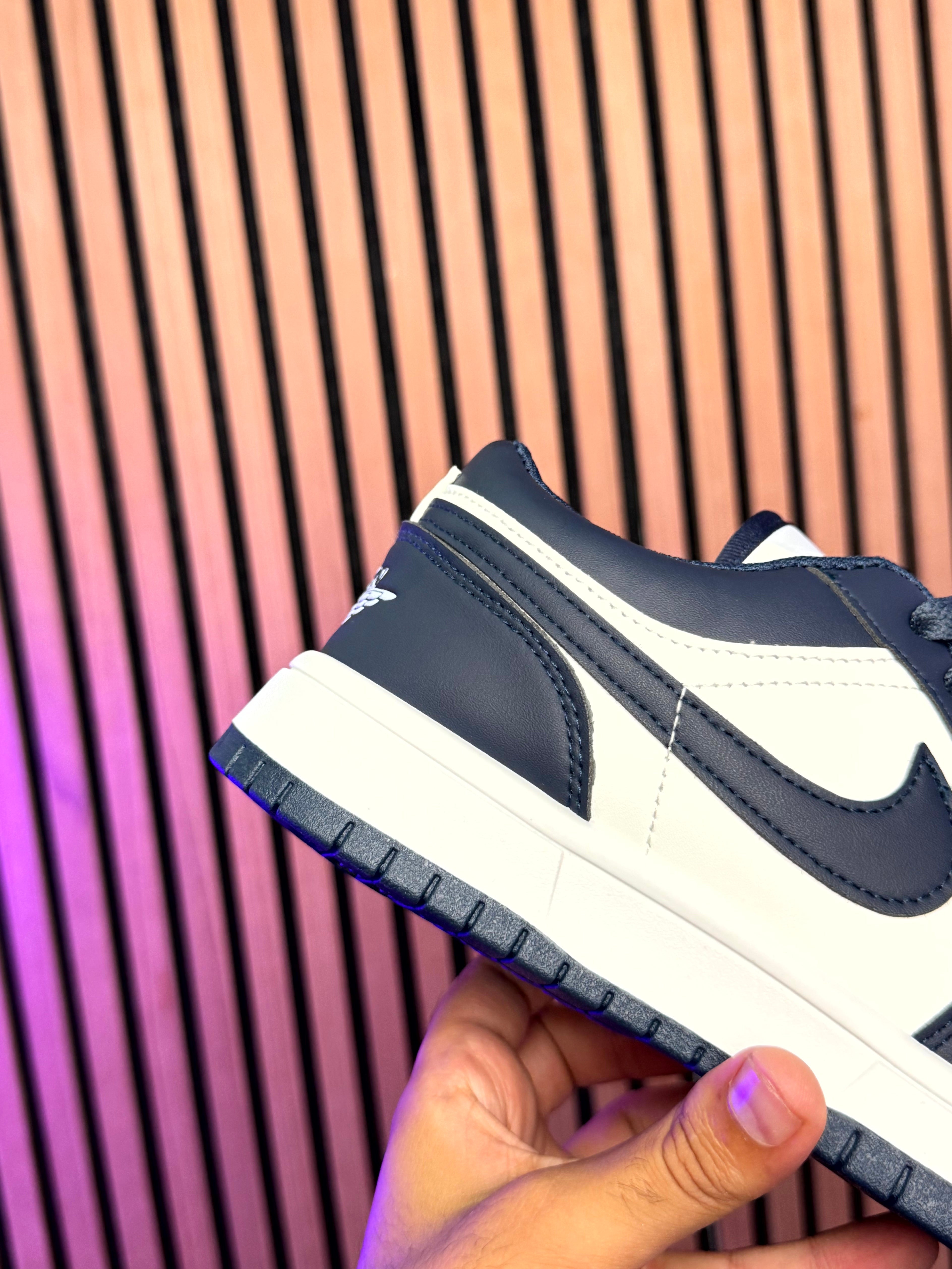 Nike dunk low blue