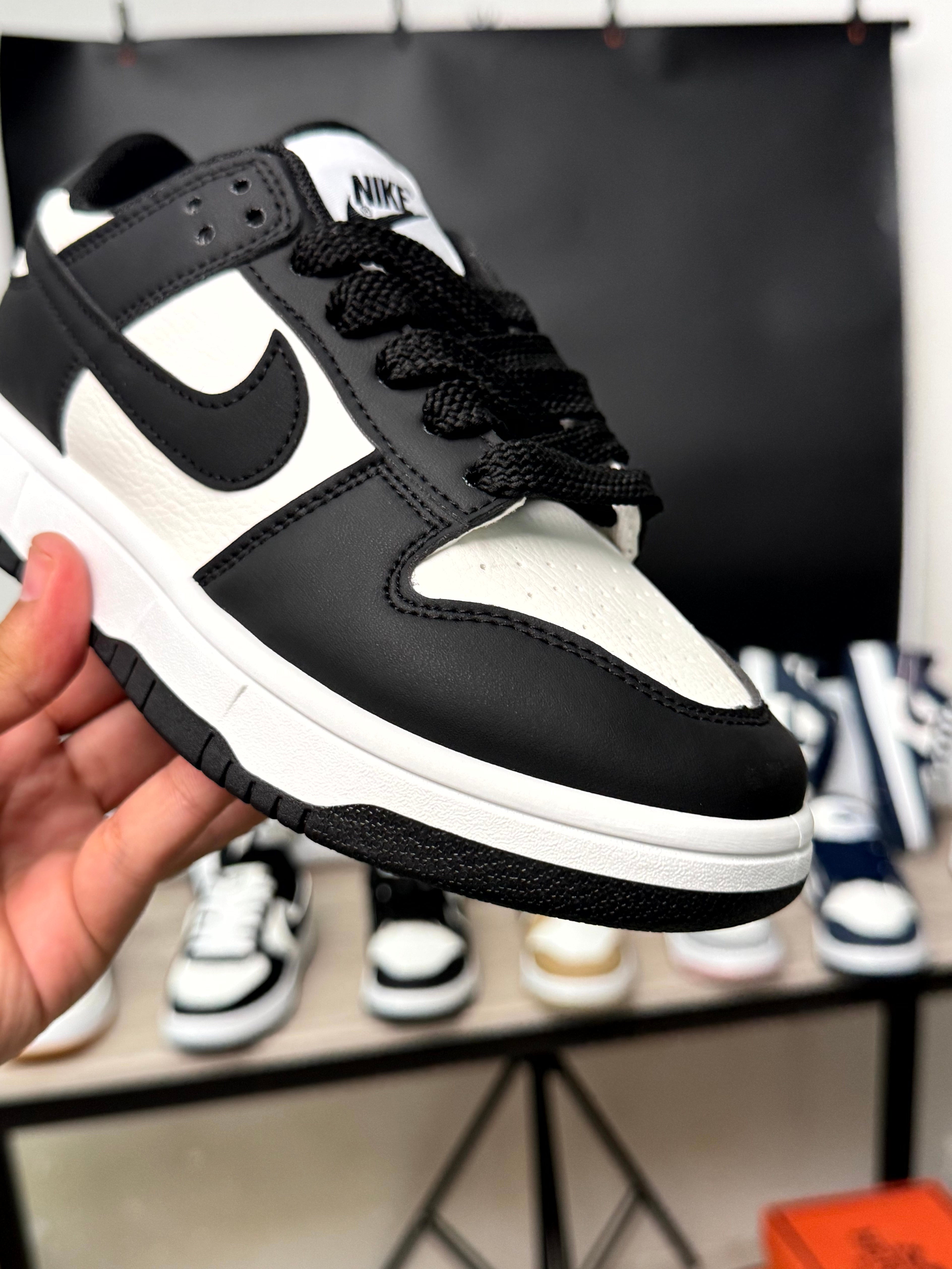 Nike Dunk Low panda (36 - 40)