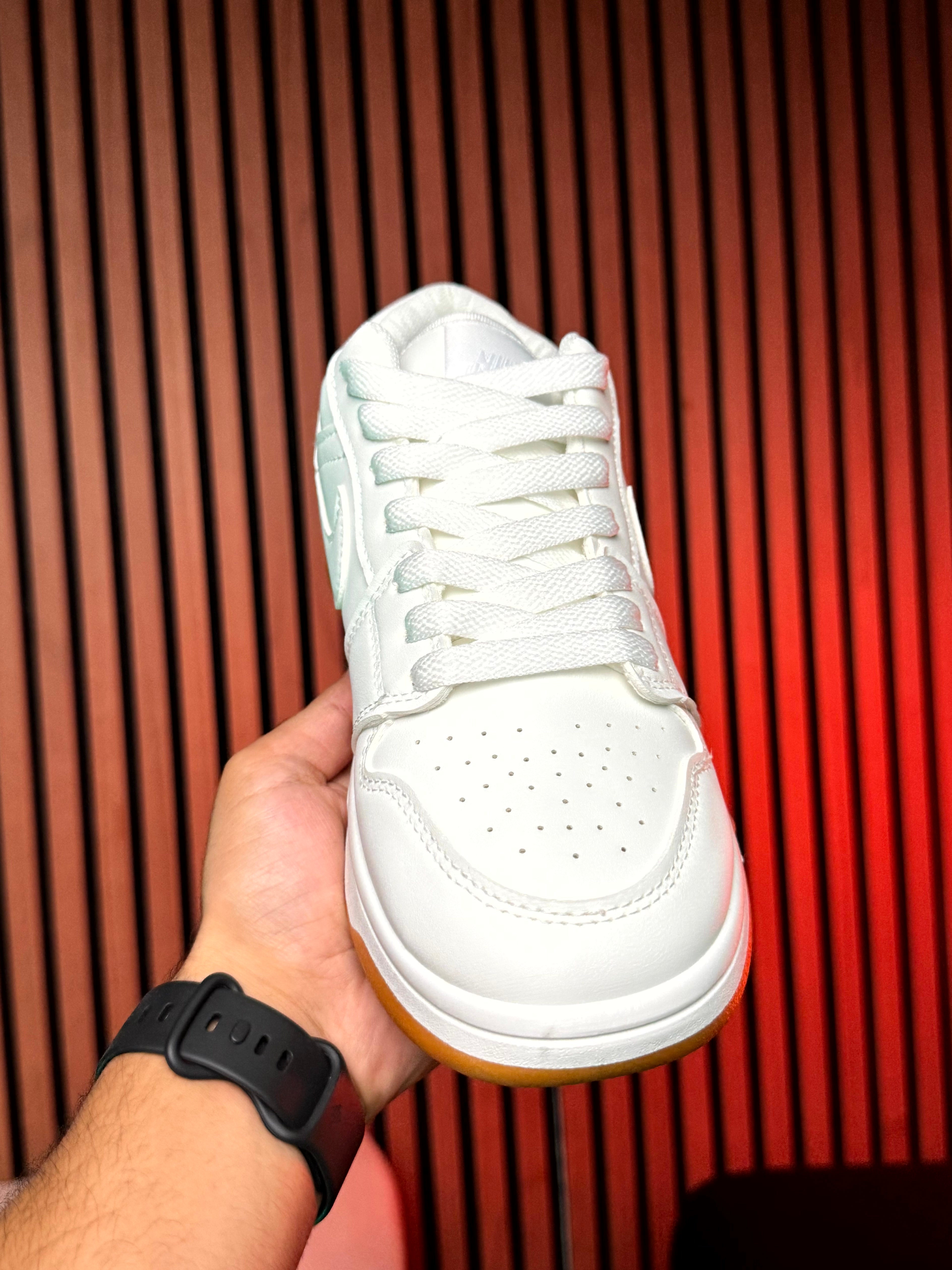 Nike dunk low white white