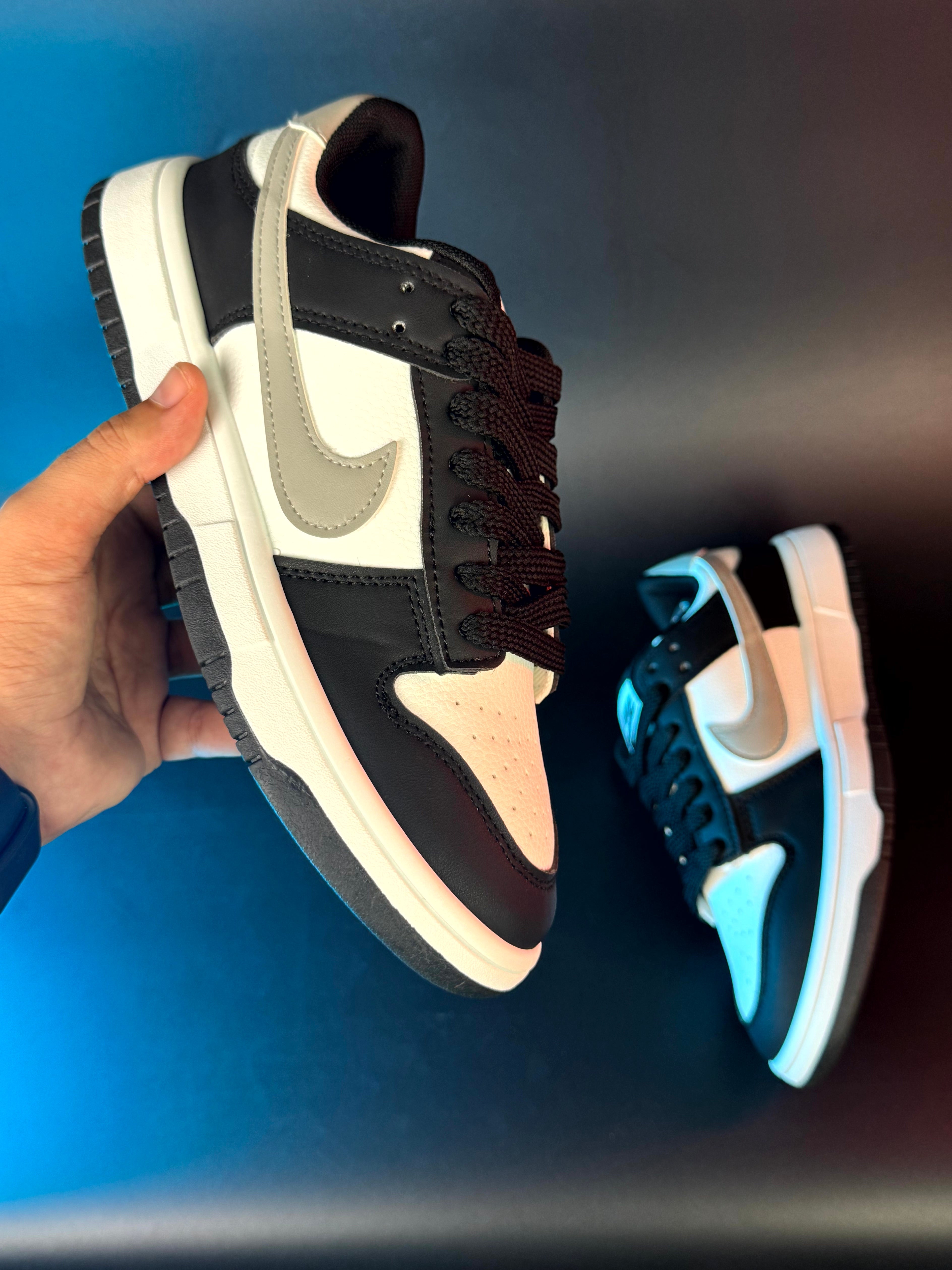 Nike dunk low panda new version