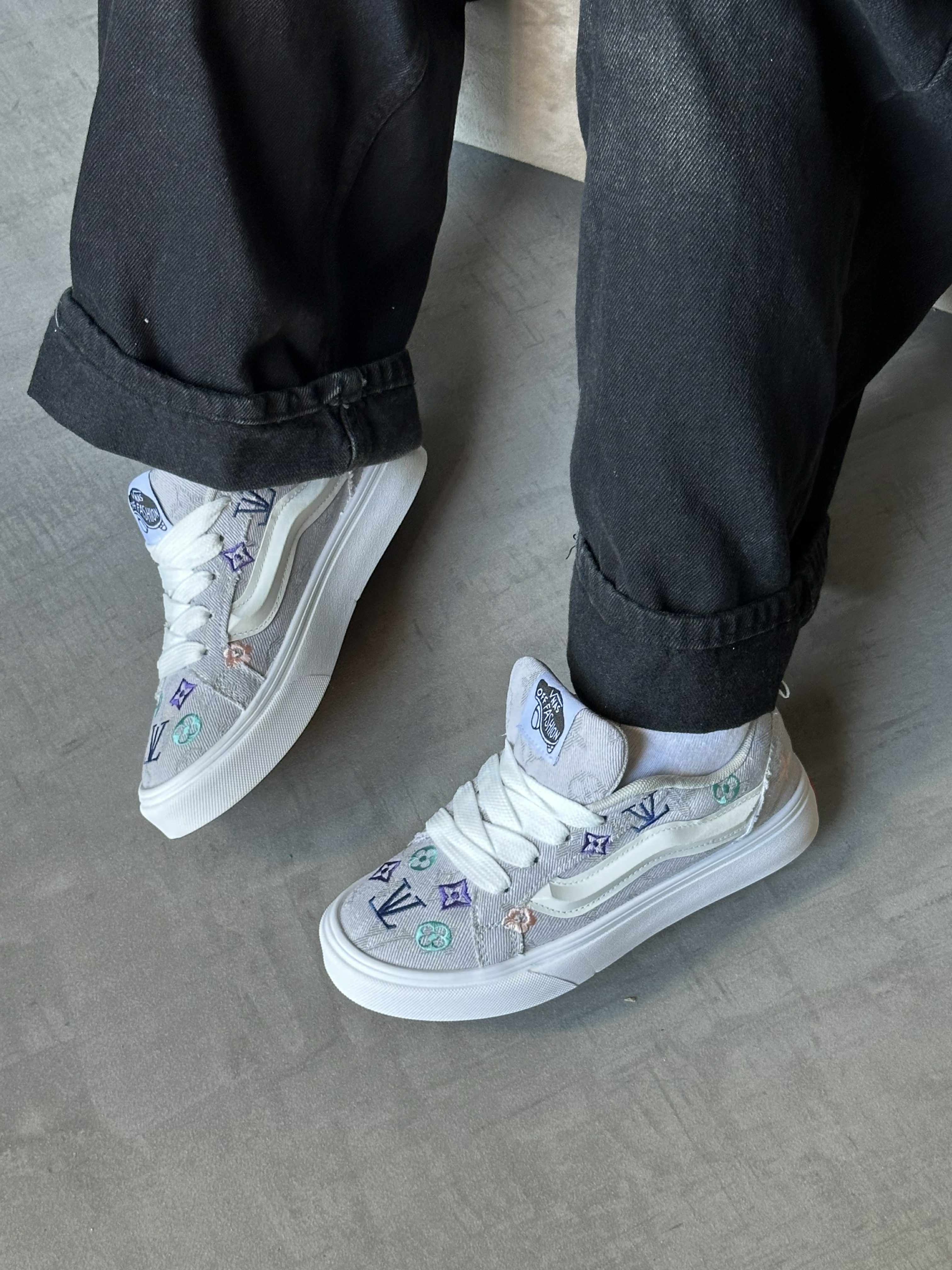 vense brodée importation