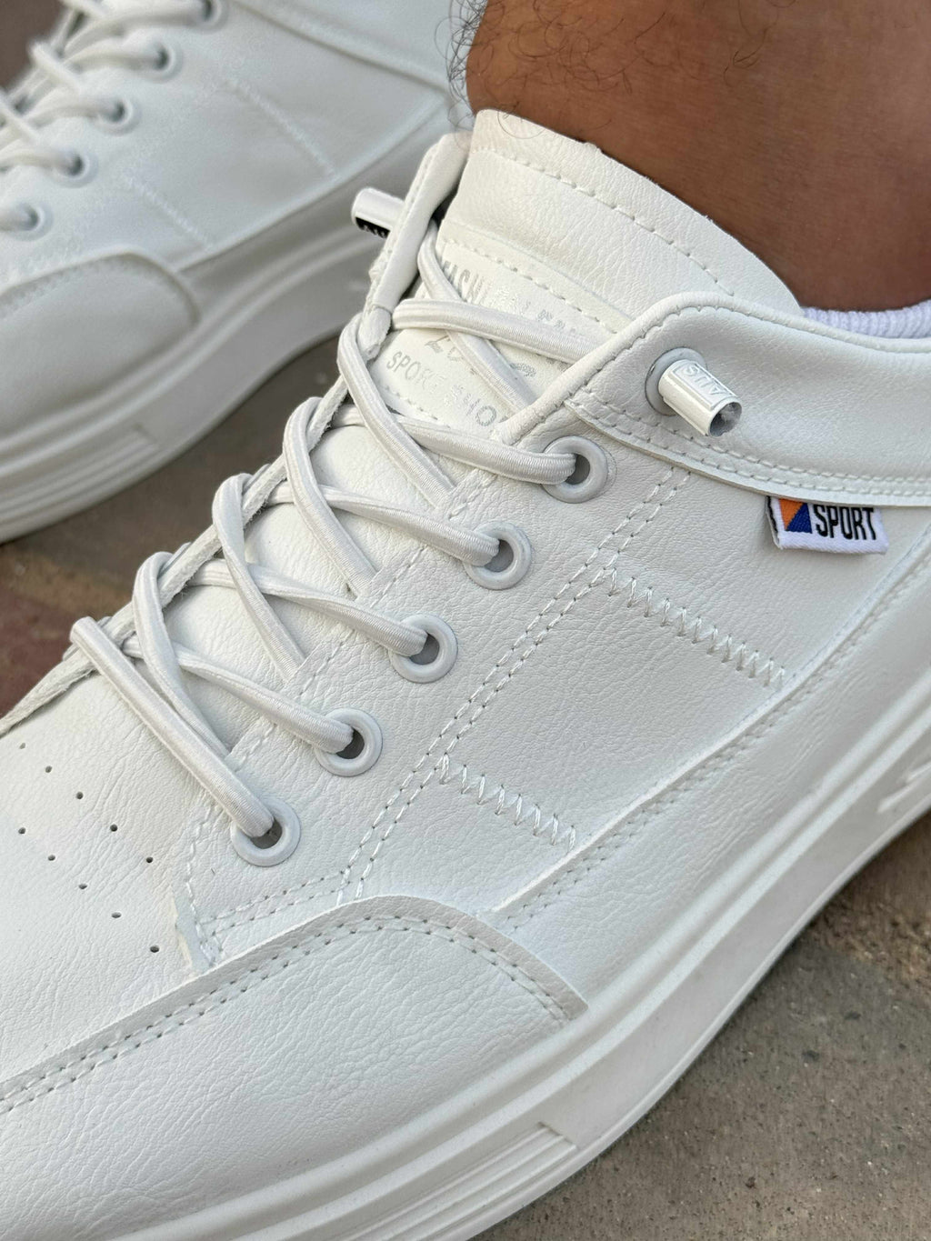 sneakers fashion white white
