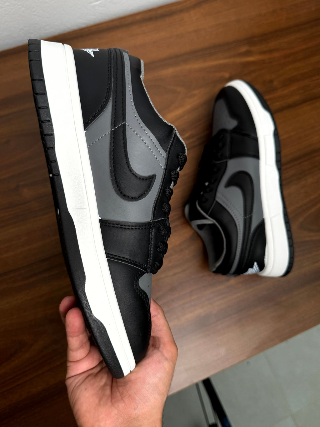 Nike dunk low panda grey