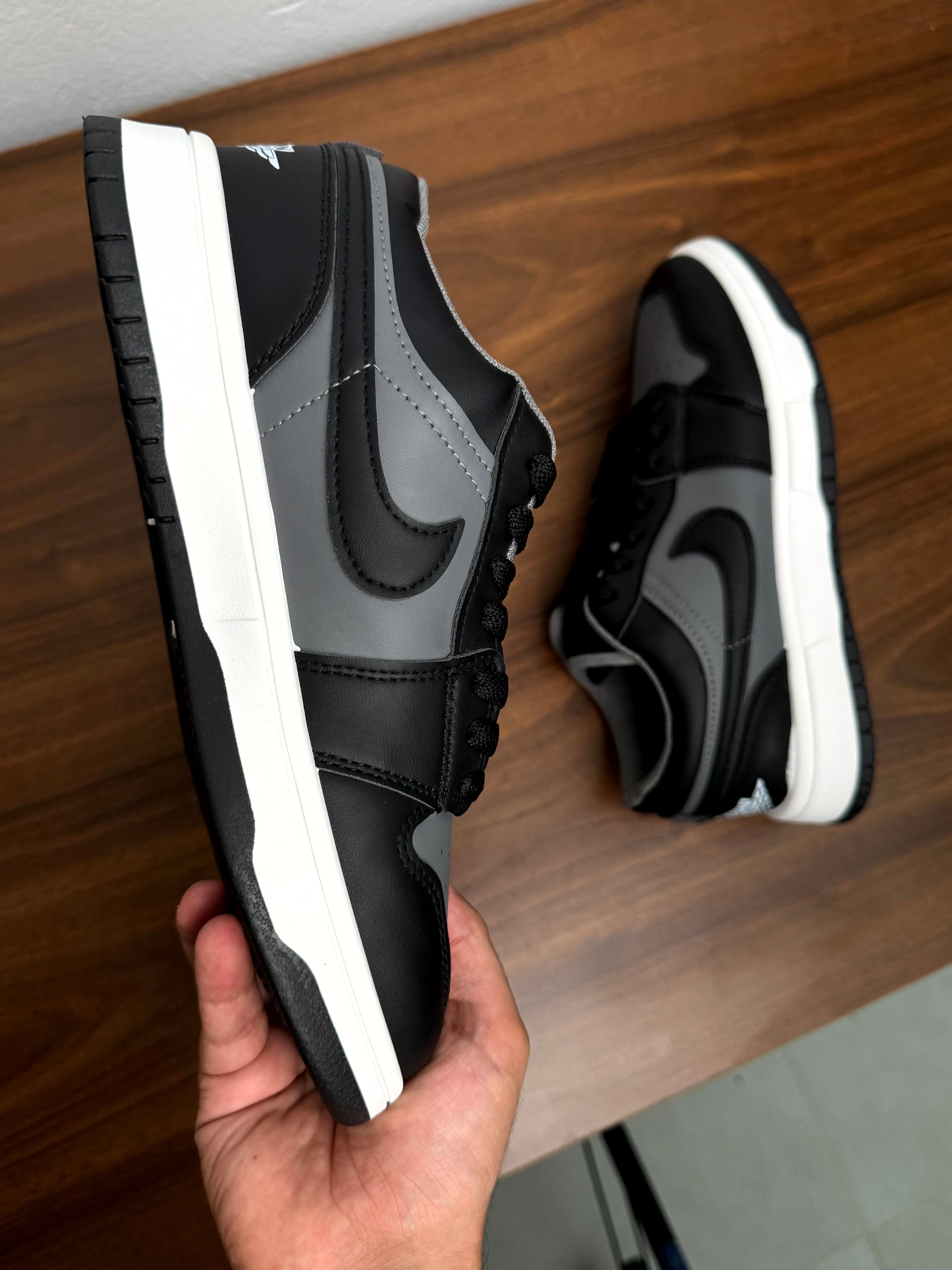 Nike dunk low panda grey