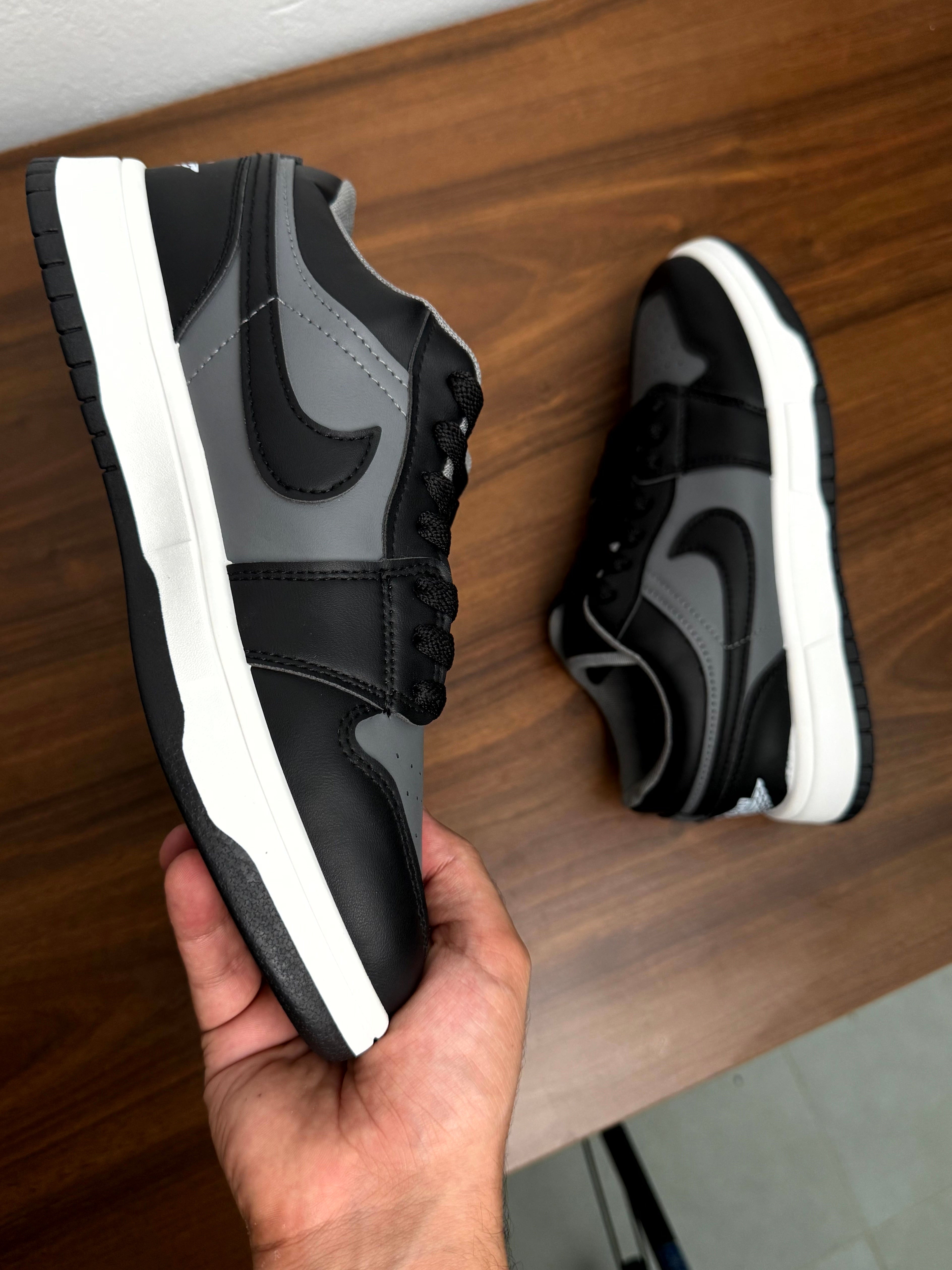 Nike dunk low panda grey