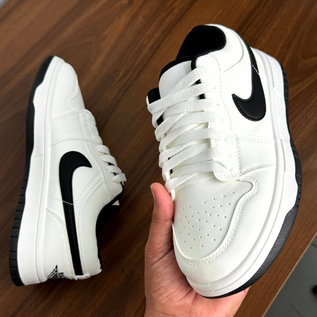 Nike dunk low white