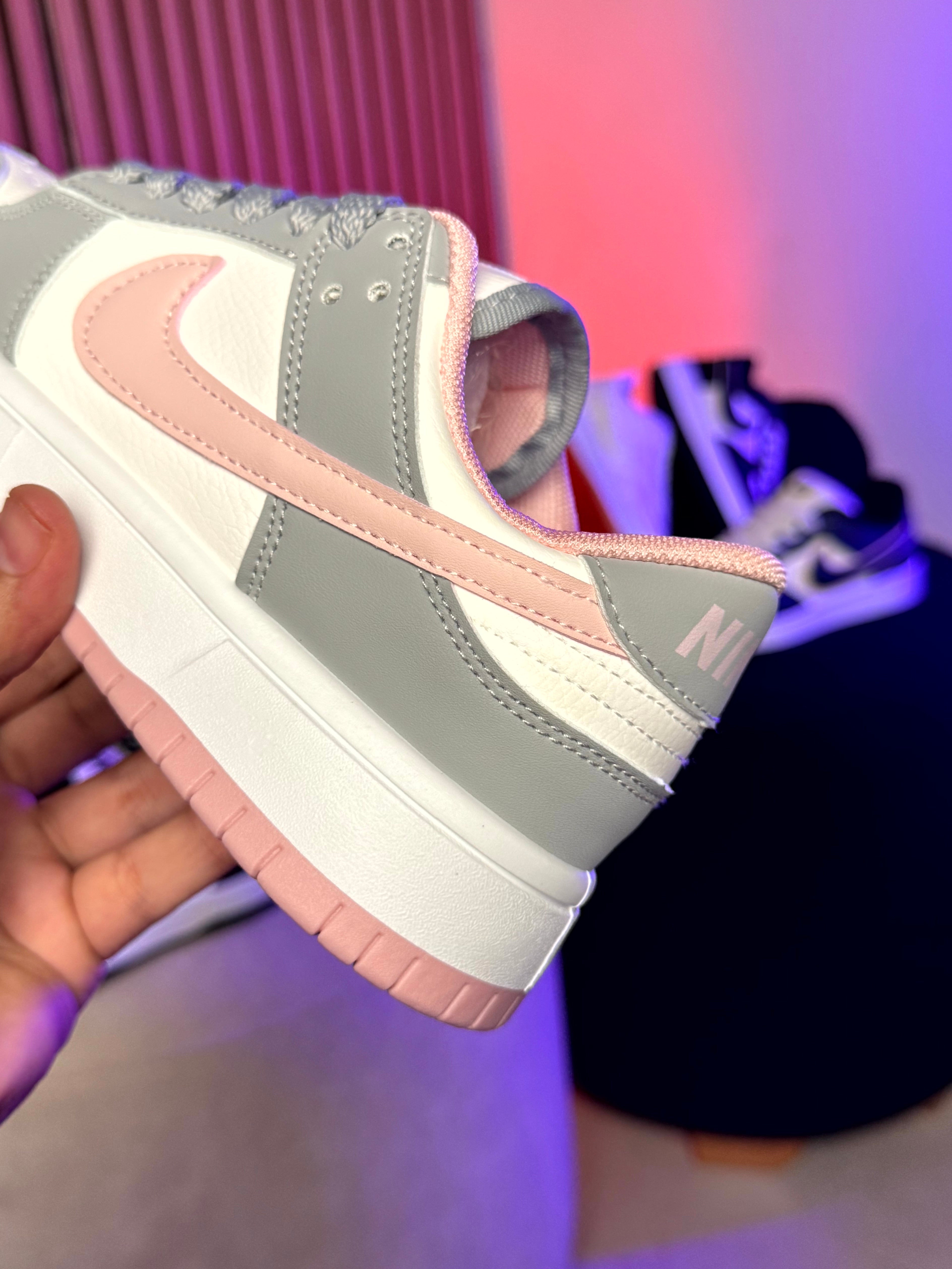 Nike Dunk Low grey pink (36 - 40)