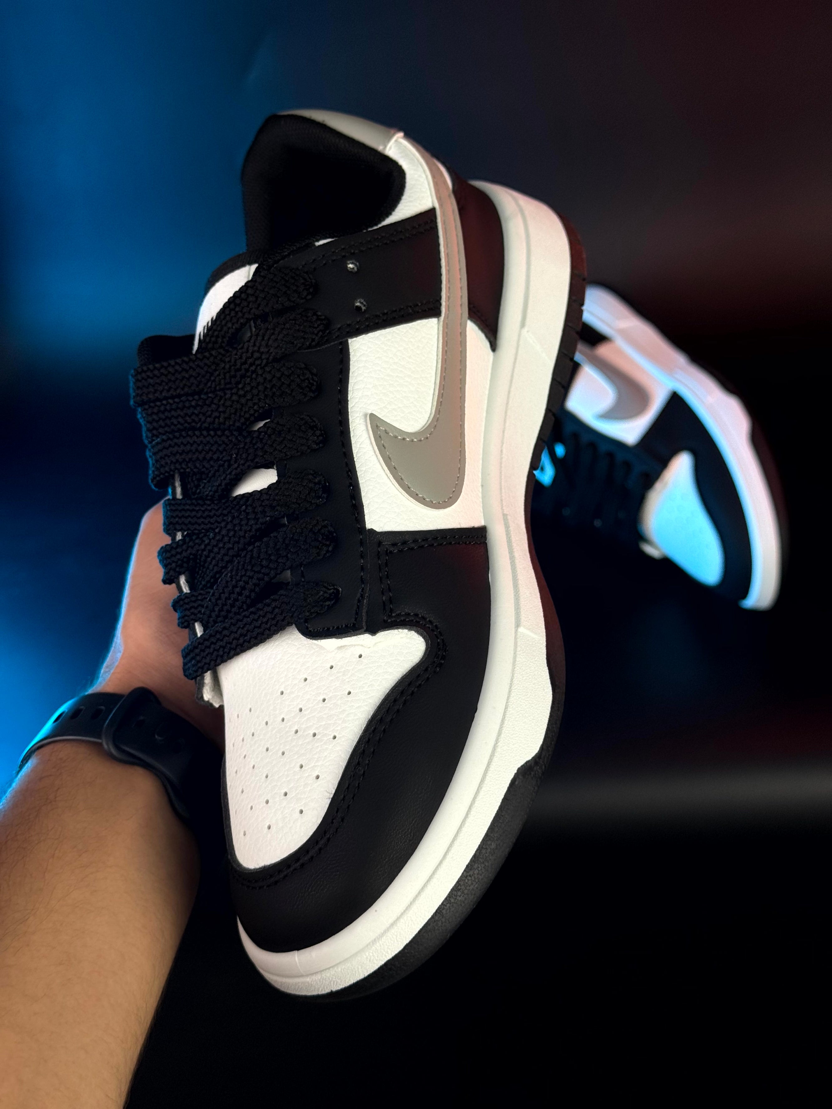 Nike dunk low panda new version