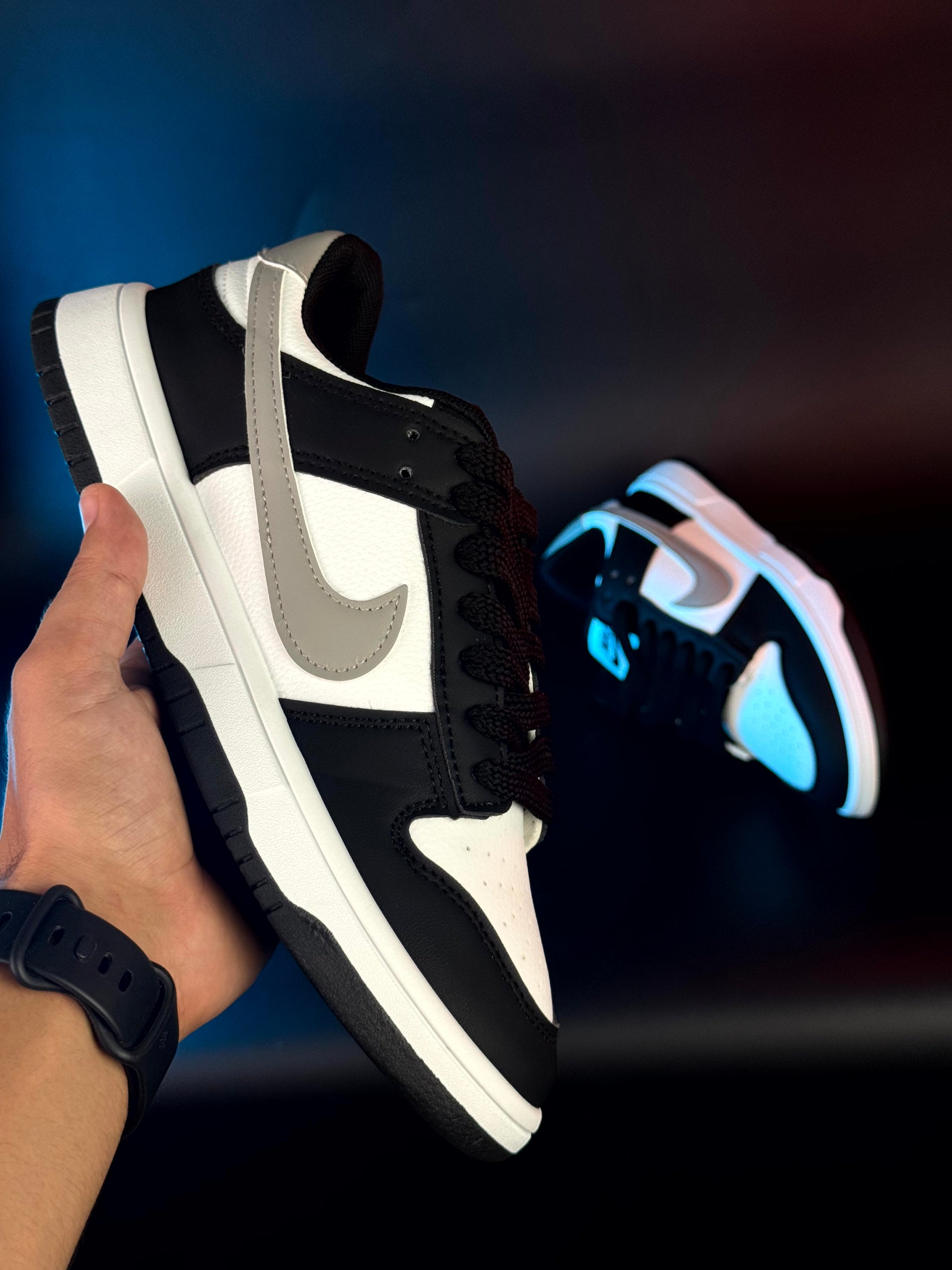 Nike dunk low panda new version